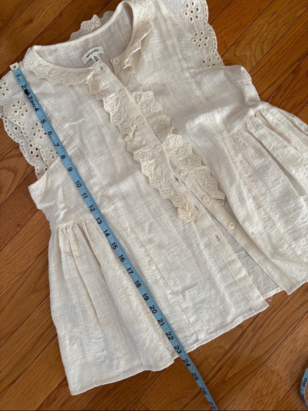 Max Studio Cream Eyelet Ruffle Button-Front Sleeveless Blouse - Picture 9 of 9